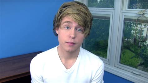 youtube star austin jones arrested on two counts of