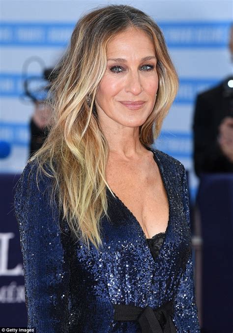 Sarah Jessica Parker Oozes Glamour In Glittering Navy Gown With Thigh