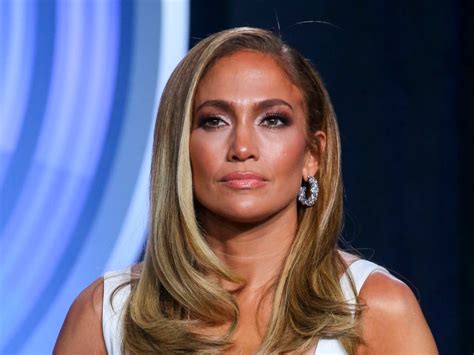 Jennifer Lopez Shared Her Naked “in The Morning” Cover Art Sheknows