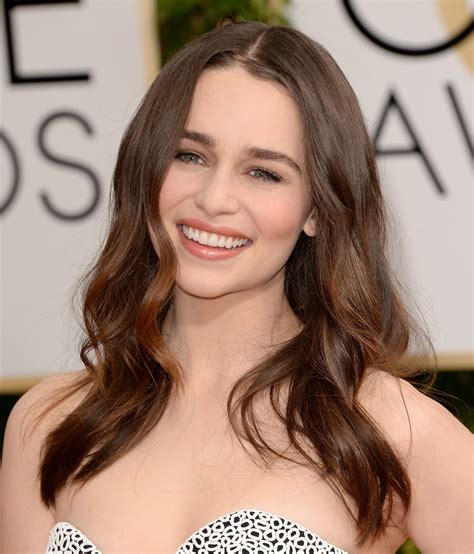 game of thrones star emilia clarke wanted threesome with