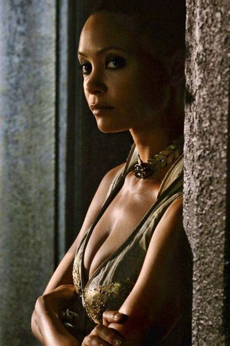 Thandie Newton En “las Crónicas De Riddick” The Chronicles Of Riddick