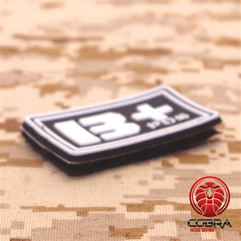 3d pvc militaire patch bloedgroep b pos fluo met klittenband cobra tactical solutions