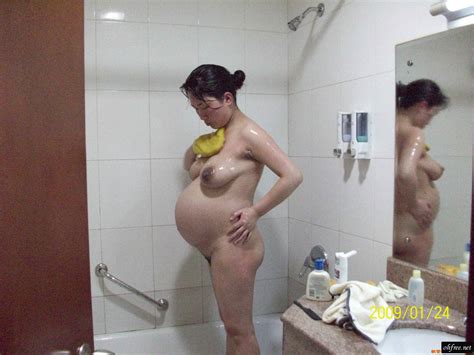 chinese pregnant wife huge cow boobs photos leaked