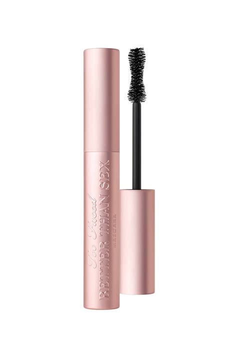 These Are The 10 Best Volumizing Mascaras Byrdie