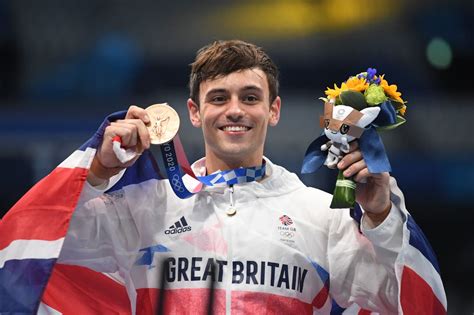Tom Daley Wins Fourth Olympics Diving Medal With Bronze In 10m Platform