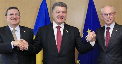 Ukraine Signs Pact With Eu Despite Russian Opposition