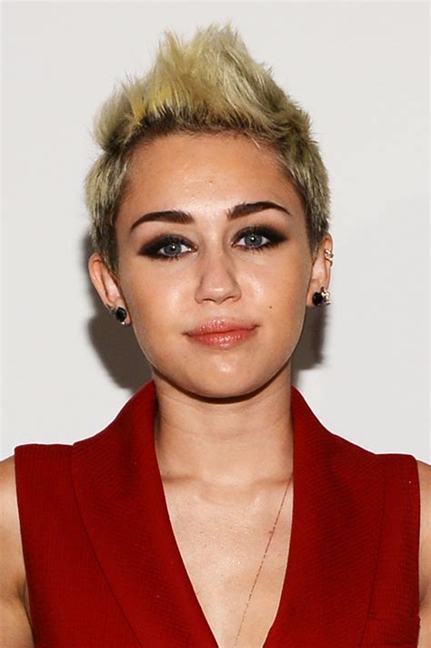 miley cyrus keep up with the beauty savvy celebrities at new york