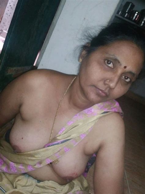 Big Boobs Indian Desi Auntys Show Her Boobs Pussy Ass 91