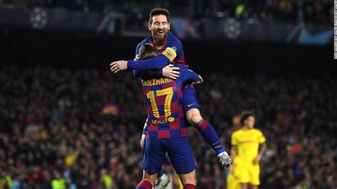 Lionel Messi Steals The Show In His 700th Barcelona Appearance Cnn