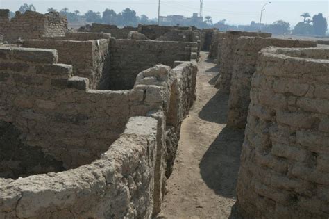 Egypt Announces Discovery Of Major Lost City In Luxor
