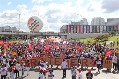 greve geral  hora de parar  brasil contra  reformas sindunespar
