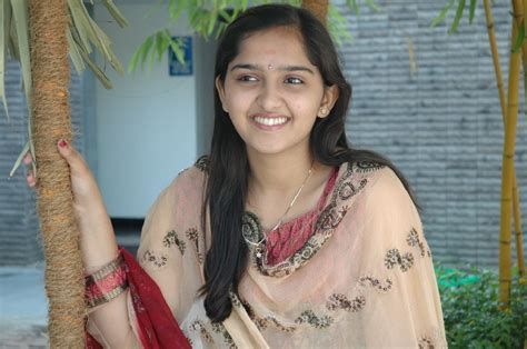 tamil actress sanusha latest photoshoot ms