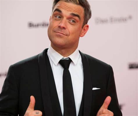 Robbie Williams Offers One Direction Advice On Drugs Don