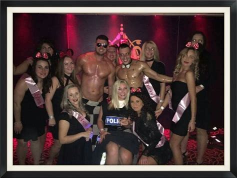 male strippers dancers strippergrams party event ideas