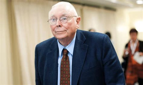 charlie munger compared bitcoin  gold   wont buy