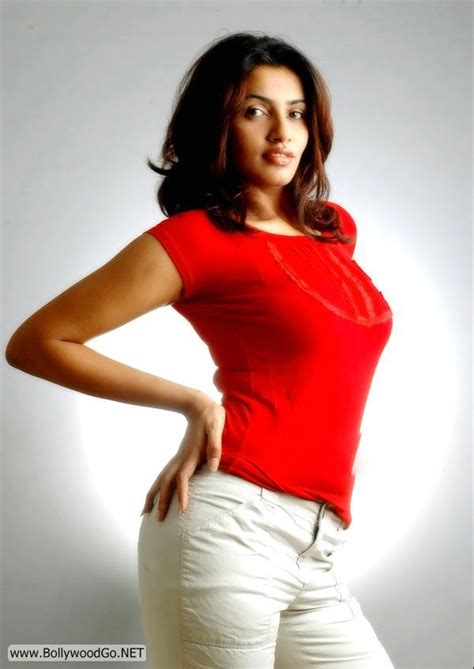 hottest actress photos unseen akshara gowda sexy photos