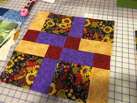 art    disappearing  patch quilt