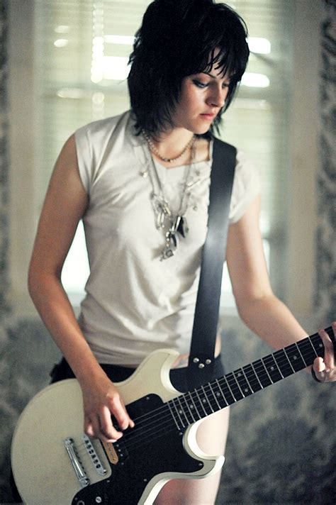 is joan jett bisexual porn pics and movies