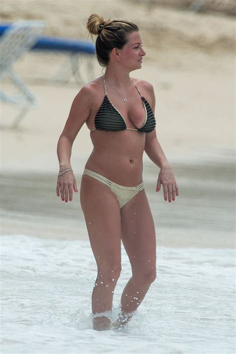 zara holland shows off her sexy body on the beach 28 photos