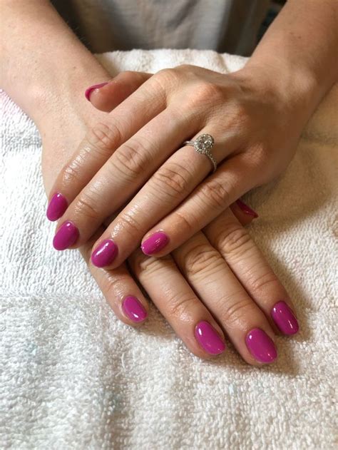 shellac manicure pretty  pink inbend nails shellacmani shellac
