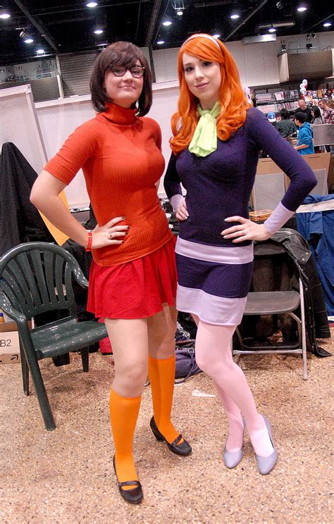 Velma Y Daphne Scooby Doo 15 Fotos Más Cosplay