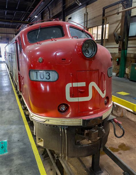 locomotives   diesel engines  north america trains