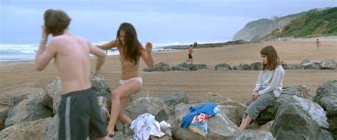Nude Video Celebs Raphaele Bouchard Nude La Robe Du