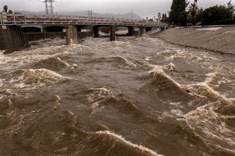 water  los angeles  complicated readers discuss los angeles