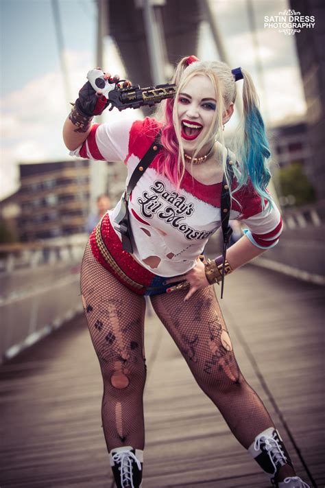 [photographer] probably the best harley quinn ive ever