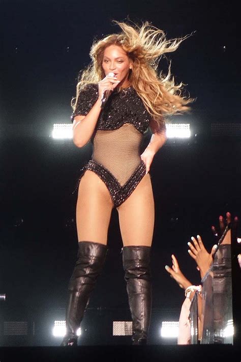 beyonce s best tour costumes follow me the run and sexy