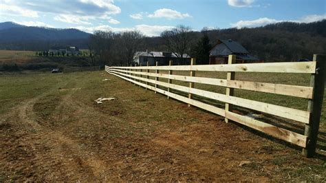 board fence  bundoran hilliard management