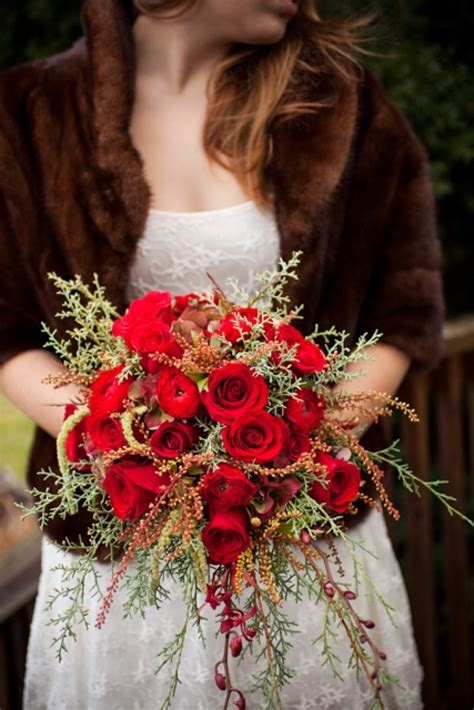 red rose wedding bouquets  gorgeous dramatic nuptials  huffpost