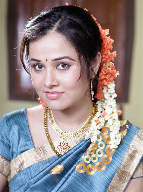 nisha kothari dandupalyam movie hot photos cine actrez