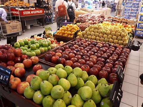 een rondje fruit op curacao nederlandse fruittelers organisatie