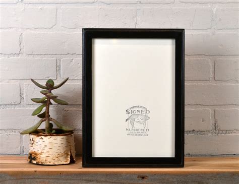 size picture frame    cove style  vintage black