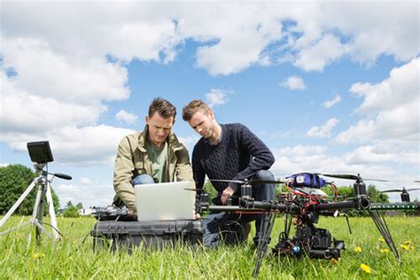drone uav pilot training covering  emerging uavdrone training world