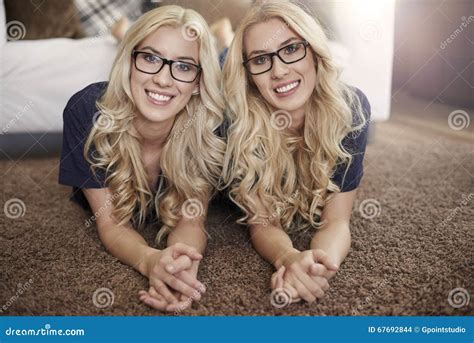 Teen Twin Girls Blonde Hair Telegraph