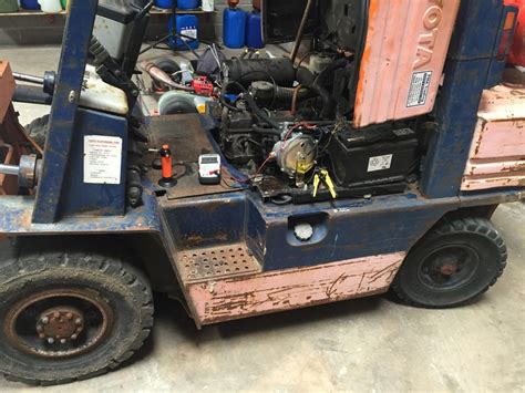 lpg forklift repair fix servicing northern ireland uk toyota