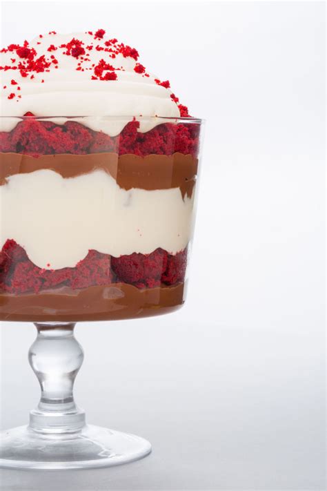 12 Valentine S Day Trifle Recipes Easy Desserts For
