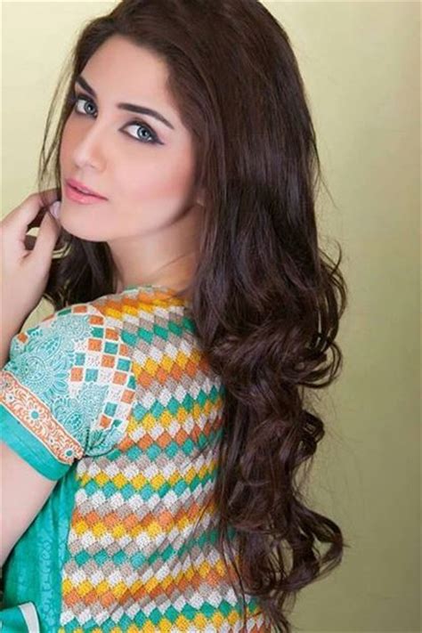 Top 5 Desirable Pakistani Tv Actresses In 2015