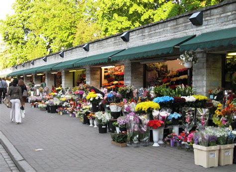flowers shops open   flower shop local florist abbotsford     flower shop
