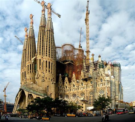 sagrada familia barcelona  structurae