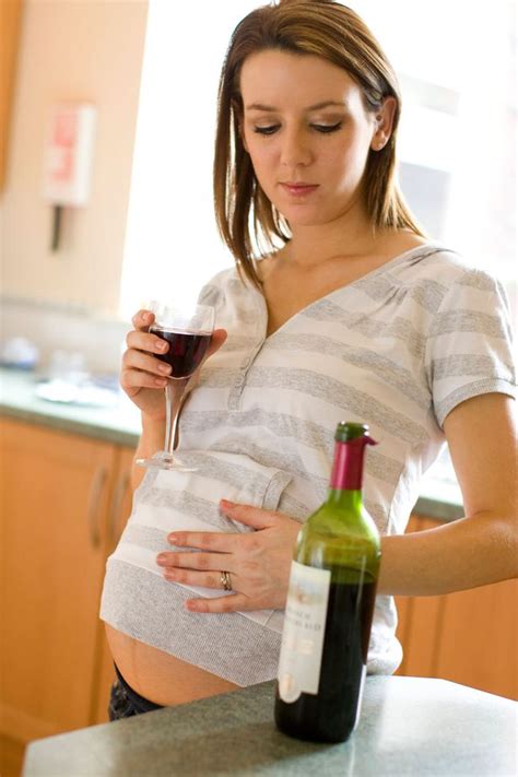 number of irish woman drinking alcohol while pregnant is alarmingly high irish mirror online