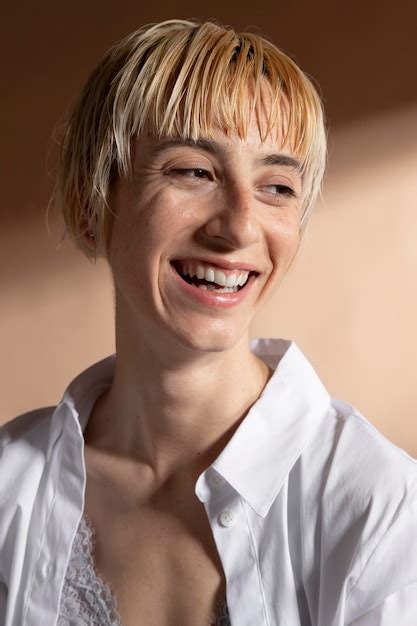 Premium Photo Portrait Of Blonde Short Haired Woman Posing In A White
