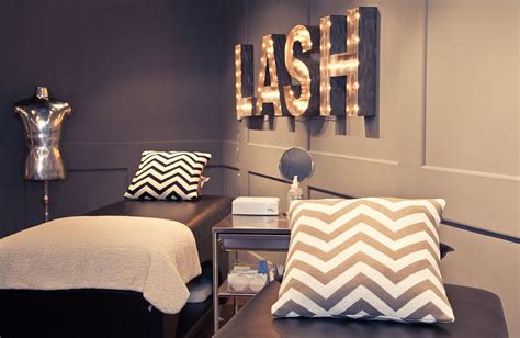 lash bar edmonton eyelash extensions eyebrow threading spa decor