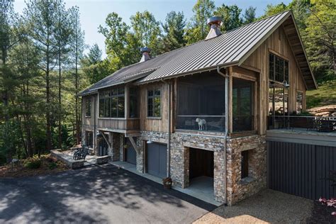 pin  lena lenagustavsson  atelje gaesthus barn style house house exterior building  house