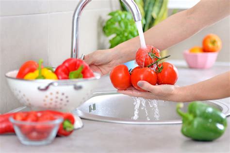 fruits  vegetables  importance  washing  delifairgr blog