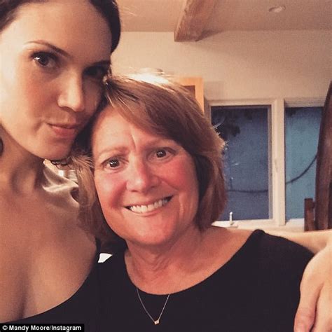 Mandy Moore Wishes Openly Gay Mother A Happy 60th Birthday Daily Mail