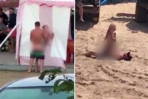 Randy Couple Repeatedly Have Sex At Beach Resort In Front