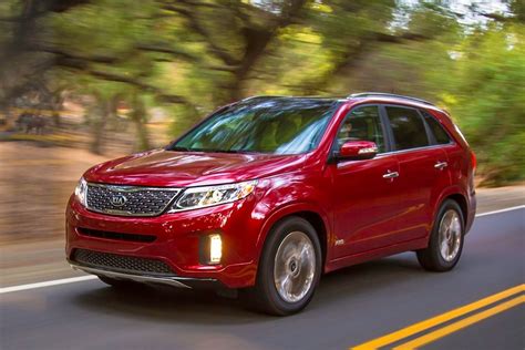 Top Fuel Efficient Suvs And Minivans With 3 Row Seating For 2013